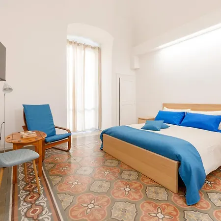 Connie's Tourist Bari