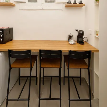 Pensión Connie's Tourist