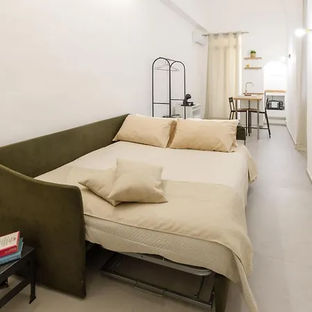 Connie's Tourist Vendégház